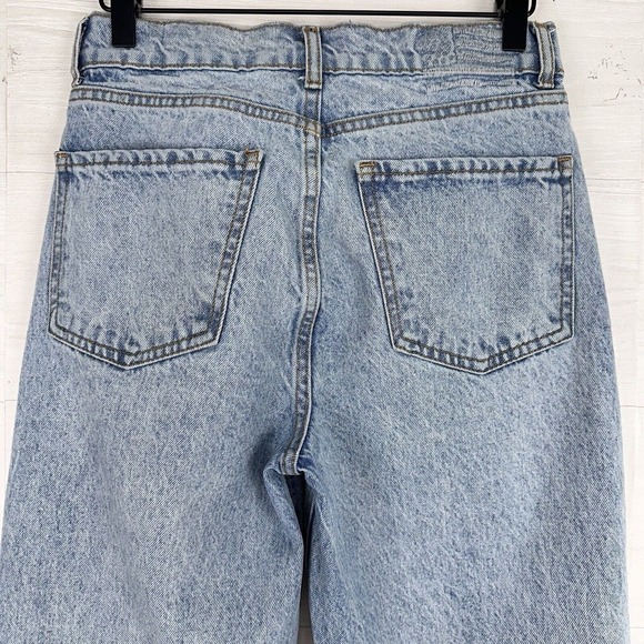 Revice Denim Crossover Waistband Loose Leg High Rise Jeans Sz 27 Blue Light Wash - Picture 8 of 16